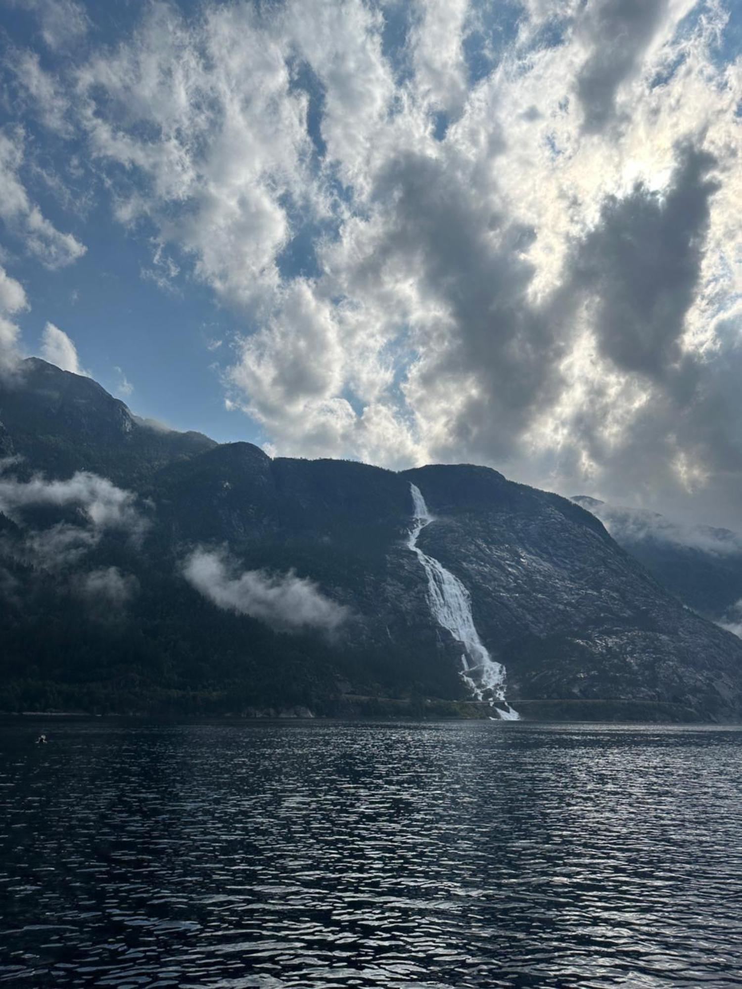 Akrafjorden Nature B&B As Fjæra Kültér fotó